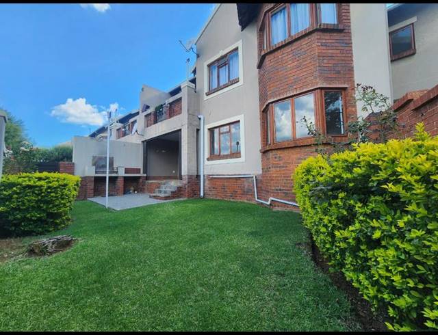 3 BEDROOM TOWNHOUSE FOR SALE IN MEYERSDAL